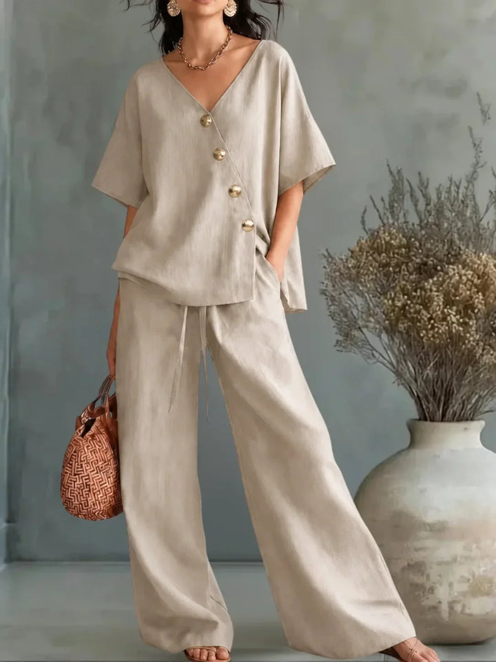 Celia Ensemble avec Encolure en V et Boutons