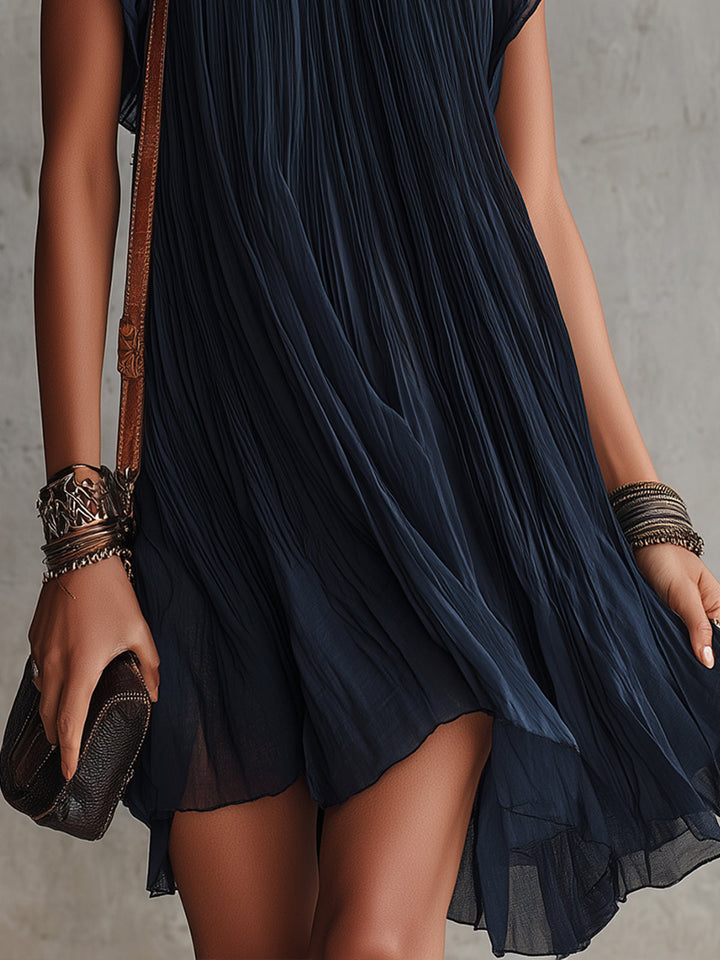 Apolline | Robe Mini Plissée Brodée de Fleurs Bleu Marine