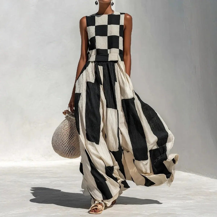 Noa Robe Maxi Géométrique en Blanc et Noir