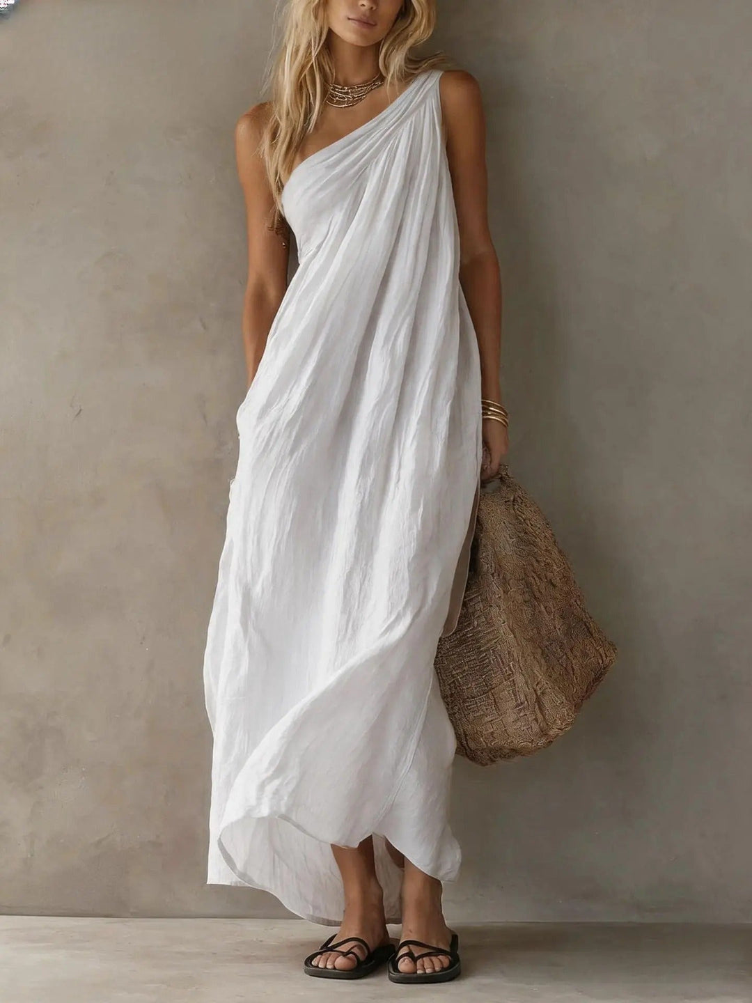 Adriana Robe Maxi Asymétrique